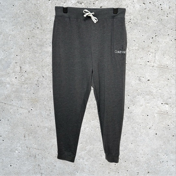 195 - CALVIN KLEIN JOGGERS LARGE - Picture 10 of 13